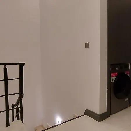 New Flat&large Living Space 2-4 Near By Lara Appartamento *